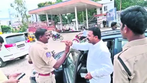 మాజీ కౌన్సిలర్‌పై కేసు నమోదు 