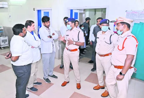 చోరీల నియంత్రణకు నిరంతర పెట్రోలింగ్‌ 