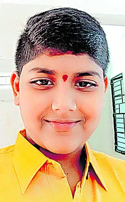 కృష్ణానదిలో బాలుడు గల్లంతు 