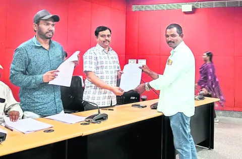 జీపీఓలు వచ్చేశారు 