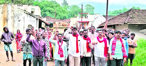 ఆదివాసీలను జలసమాధి చేయొద్దు
