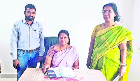 నెల రోజుల్లో ఆక్వా రైతులు రిజిస్ట్రేషన్‌ చేయించుకోవాలి 