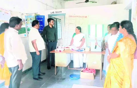 వైద్యులు అందుబాటులో ఉండాలి 
