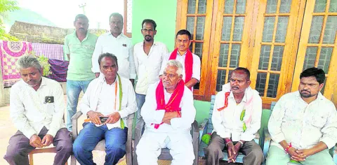 ‘స్థానిక’ రిజర్వేషన్లు బహిర్గతం చేయాలి