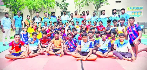 కబడ్డీ బాల బాలికల జట్ల ఎంపిక