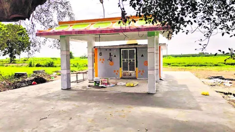గంగమ్మ తిరునాళ్లపై పచ్చనేతల కుతంత్రం 