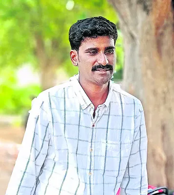 యువకుడి దుర్మరణం