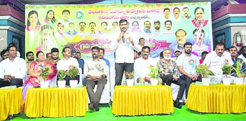 జీపీవోలే ప్రభుత్వానికి కళ్లు, చెవులు