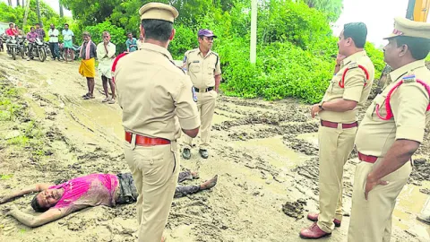 పరిహారం చెల్లించాకే పనులు