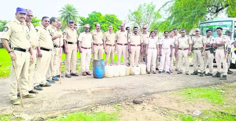 బాల్య వివాహాలు చట్టరీత్యా నేరం