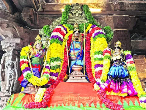 ఘనంగా