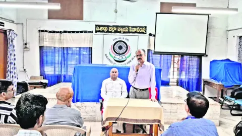 అందరికీ అందుబాటులో ప్రజా సేవలు 