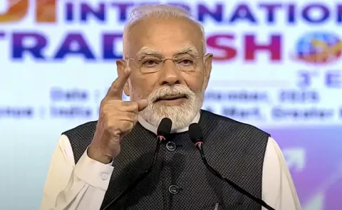 GST Reforms Will Continue Says PM Narendra Modi in UP Trade Show