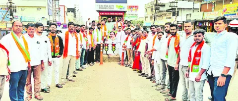 దీన్‌ దయాల్‌ సేవలు మరువలేనివి 