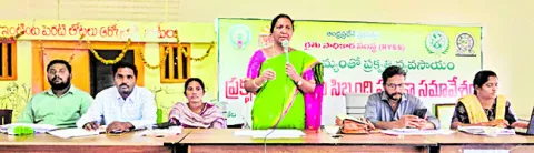 ప్రకృతి వ్యవసాయంలో రైతులు భాగస్వాములు కావాలి 