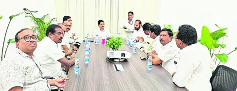 ఎమ్మెల్యే చొరవ.. 50 వేలమెట్రిక్‌ టన్నులు కేటాయింపు