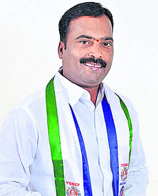 వైఎస్సార్‌సీపీ అనకాపల్లి పార్లమెంట్‌ సమన్వయకర్తగా బొడ్డ