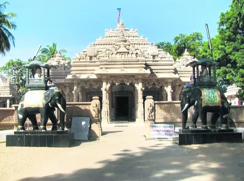 పర్యాటకం.. ప్రోత్సహిస్తే మణిహారం