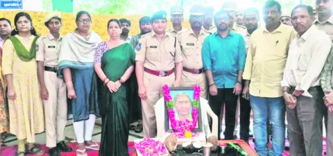 పెండింగ్‌ కేసులు పరిష్కరించాలి