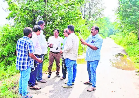 ఇంటర్‌ లింకింగ్‌ లైన్‌ పనులు త్వరగా పూర్తి చేయాలి
