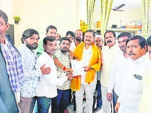 పేదలకు అండగా కాంగ్రెస్‌ ప్రభుత్వం