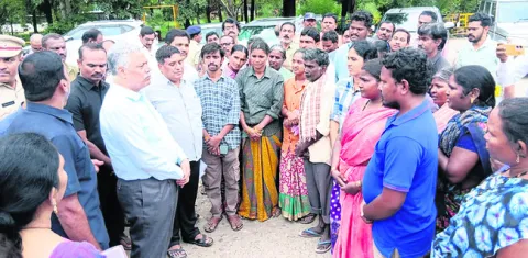 ఆర్టీసీ ఎండీకి నిరసన సెగ 
