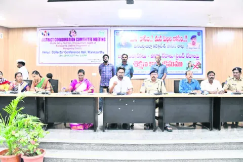 అమ్మాయి చదువు కుటుంబానికి వెలుగు 