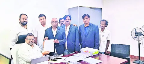 వైద్య కళాశాలల ప్రైవేటుపరం అన్యాయం 