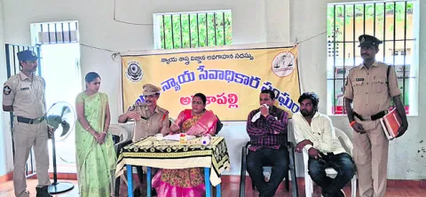 సబ్‌ జైల్‌లో సమస్యలపై జడ్జి ఆరా 