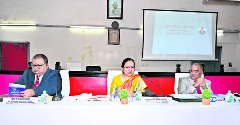 న్యాయమూర్తులకు అవగాహన సదస్సు 