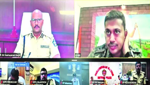 సోషల్‌ మీడియాలో అసభ్యకర పోస్టులపై చర్యలు 