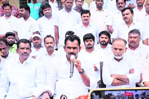 ‘బీసీ రిజర్వేషన్లు సాహసోపేత నిర్ణయం’ 