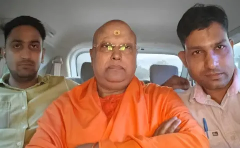 Delhi Baba Swami Chaitanyananda Arrested from Agra