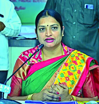 బాలకృష్ణా.. నోరు అదుపులో పెట్టుకో 