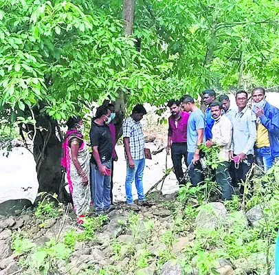 మత్స్యగెడ్డలో గల్లంతైన గిరిజనుడి మృతదేహం లభ్యం 
