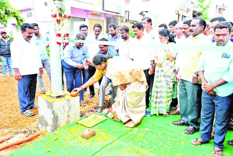 శరవేగంగా అభివృద్ధి పనులు