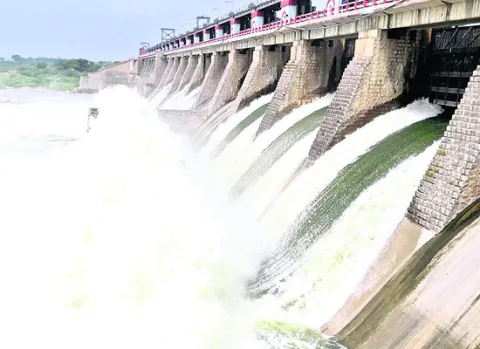 నేడు రేషన్‌ డీలర్ల  బైక్‌ ర్యాలీ