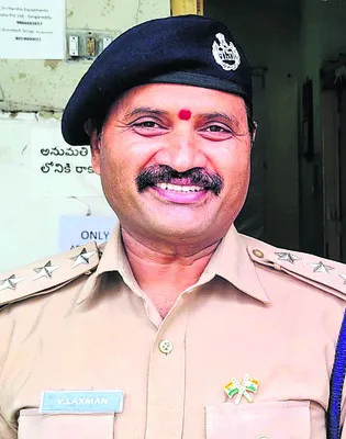 నంబరు ప్లేట్ల మార్పుపై ఆందోళన వద్దు
