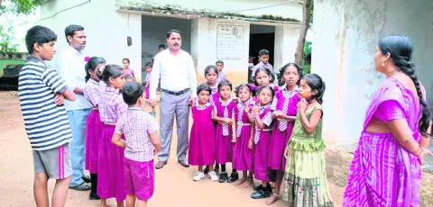 సీజనల్‌ వ్యాధులపై అప్రమత్తత అవసరం