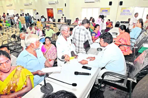 అలసి.
