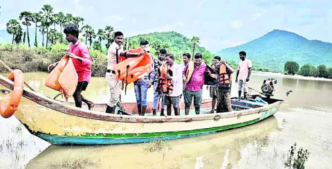 తప్పని పడవ ప్రయాణం 