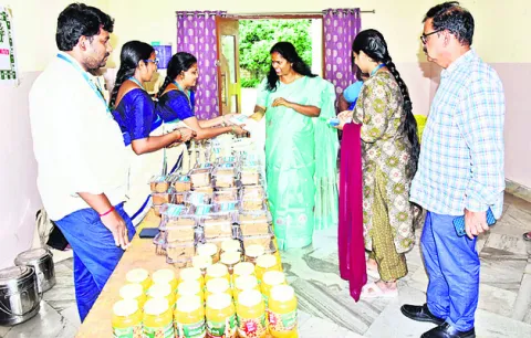సేంద్రియ ఉత్పత్తులను వినియోగించండి 

