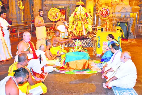 యాదగిరి క్షేత్రంలో మూల నక్షత్ర వేడుకలు