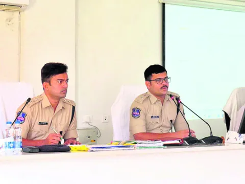 జిల్లాలో అమల్లోకి ఎన్నికల కోడ్‌