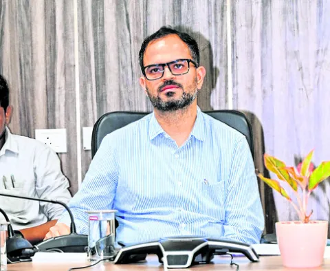 అమల్లోకి ఎన్నికల ప్రవర్తనా నియమావళి
