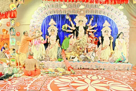 శారదోత్సవ్‌ ప్రారంభం 