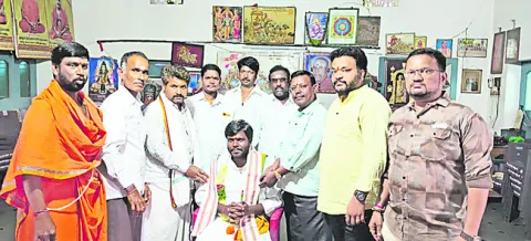 విశ్వబ్రాహ్మణులకూ రిజర్వేషన్లు కల్పించాలి 