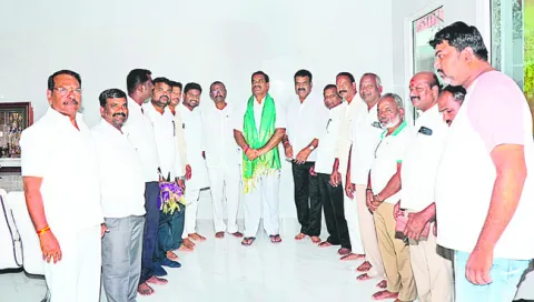 హైటెన్షన్‌ లైన్‌ మార్చండి 
