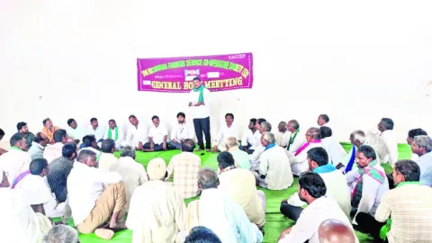 ఎరువులు అందుబాటులో ఉంచాలి 