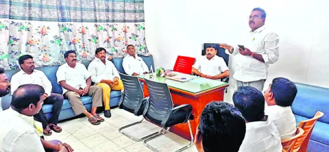 వైఎస్సార్‌సీపీ ఎస్సీ విభాగం నిరసనను జయప్రదం చేయాలి